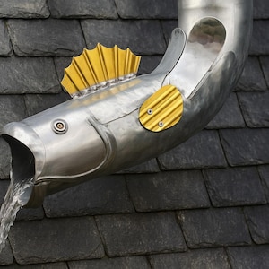 Fiskgargoyle Regnrör Zink Rännrör Dekorativt stuprör Takbrunn Aqualith