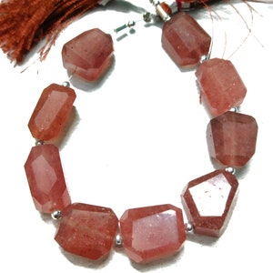 9 pièces. Fraise rare, grande taille 11x15 à 13x17 mm, forme de culbutage, culbutage à facettes, puce et pépite, coupe semi-précieuse, prix de gros :