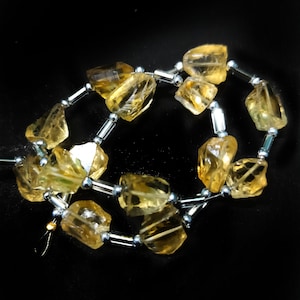14 pezzi di citrino dorato naturale, materiale grezzo, dimensioni da 7 a 11 mm / materiale grezzo di citrino / pietra preziosa grezza / cristallo grezzo / perline per la creazione di gioielli