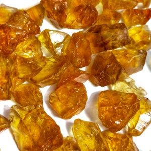 Pietra preziosa grezza di citrino naturale, misura da 6 a 11 mm, pietra grezza di citrino, pietra di citrino di cristallo trasparente, pietra grezza di colore dorato