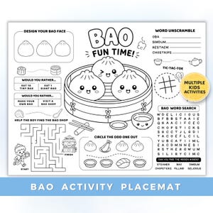 Puede incluir: Un mantel individual de actividades en blanco y negro titulado BAO FUN TIME con una ilustración central de tres bao sonrientes en una cesta de vapor, rodeado de juegos que incluyen un laberinto, sopa de letras, tres en raya y crucigramas.