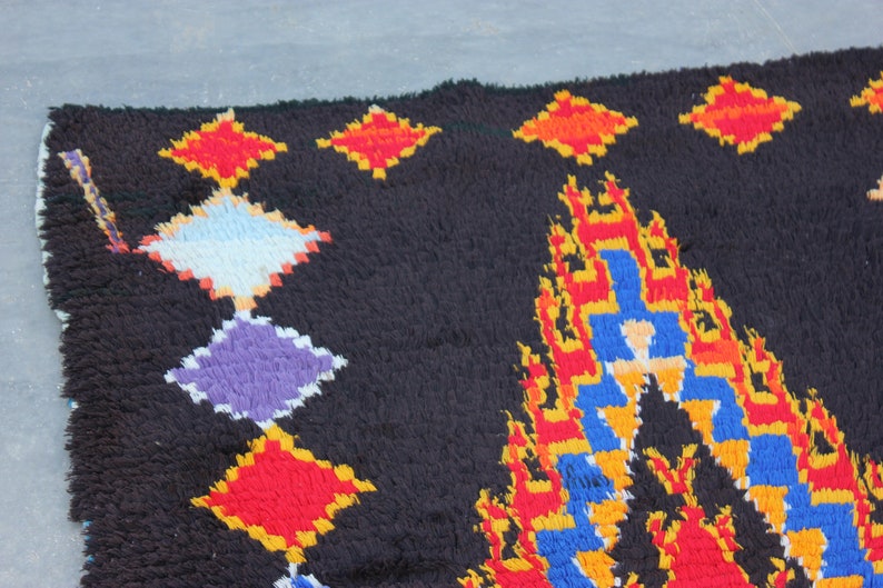 Schwarzer Teppich Marokkanischer bunter Teppich, marokkanischer schwarzer Läufer, handgefertigter Teppich, schwarzes Design und lebendige Farben, perfekter Akzent für jeden Raum Bild 9