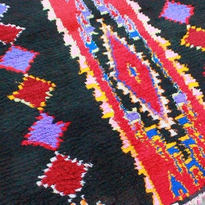 Schwarzer Teppich Marokkanischer bunter Teppich, marokkanischer schwarzer Läufer, handgefertigter Teppich, schwarzes Design und lebendige Farben, perfekter Akzent für jeden Raum Bild 10