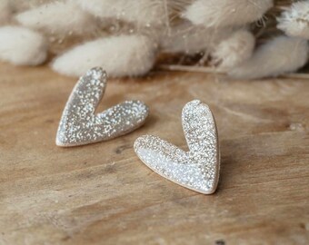 Sparkly clay earrings,Glitter heart earrings,Elegant golden earrings,Christmas earrings,Heart clay earrings,Wedding,Glitter earrings,sparkly