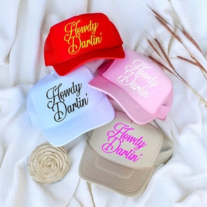 Howdy Darlin&#39; Trucker Hat, Cowgirl Hat, Western Trucker Hat, Darlin&#39; Trucker Hat, Day Drinking Hat, Girls Weekend Hat, Cowboy Trucker Hat