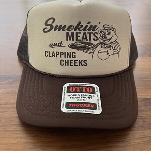 Smokin' Meats Trucker Hat, Funny BBQ Foam Hat Bild 2