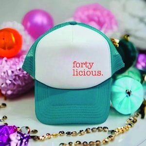 Gorras de camionero personalizadas de neón para despedida de soltera o fiesta en la piscina. imagen 14
