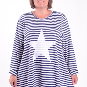 Plus Size Lagenlook Cotton Striped Swing Top with Star Design, Popular *STAR SELLER* T shirt, Tunic,  24 26 28 30 -  20516 Star Striped - 2