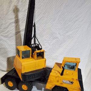 Nylint Yellow Crane (vintage)