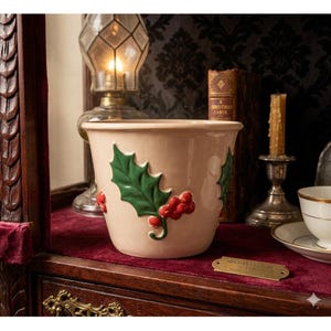 Minton Ceramic Holly and Berry Christmas Planter Pot Vintage Holiday Decor