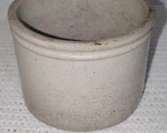 Stoneware canister (no lid) vintage, beautiful stoneware