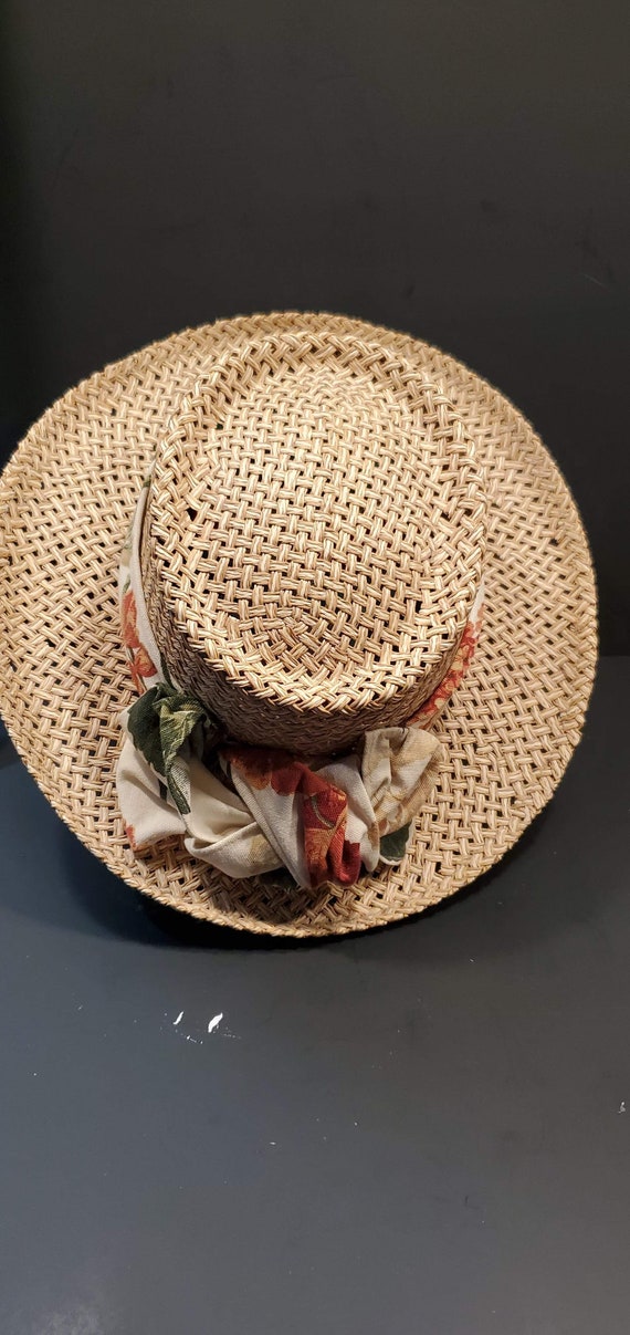 Vintage firethorn ladies straw summer hat with flo