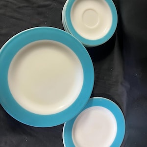 Set of 1950’s Vintage Pyrex blue/milk glass saucer, salad, and dinner plates
