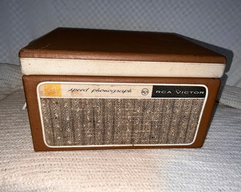 RCA victor Phonograph