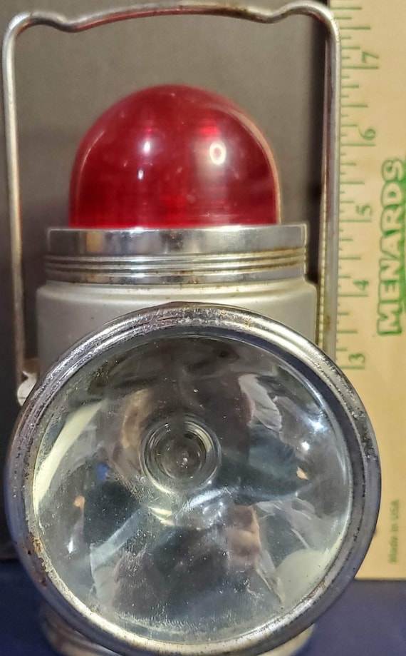 Vintage 1940s STELLAR Flashlight / Railroad Lantern, Made in Hong Kong, Top  & Front Lights, 8 Inches Tall 