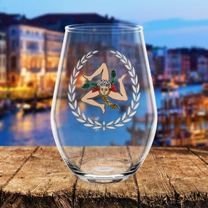 Sicilian Trinacria Stemless Wine Glass: Personalized Sicily Gift