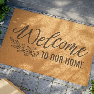 Welcome To Our Home-deurmat: kokosvezeltapijt (24 x 16 inch)