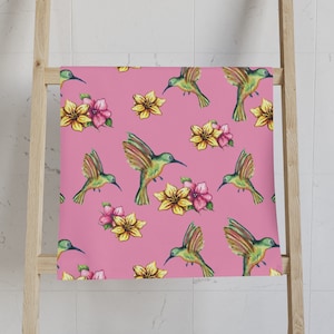Hummingbird Hand Towel: Floral Bathroom Decor