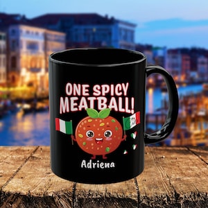 Caneca preta personalizada italiana, xícara de café italiana engraçada, caneca "Ciao" com almôndegas apimentadas, presente de humor italiano, caneca com bandeira italiana, caneca preta