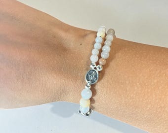 Bracelet chapelet complet fait main en perles : pierre naturelle, médaille miraculeuse plaquée argent