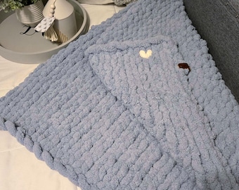 Handmade Baby Chunky Knit Blanket.