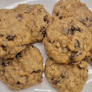 Oatmeal Raisin Cookies