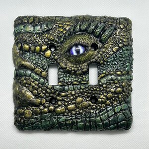 Green Dragon Double Standard Light Switch Plate | Decorative Light Switch Cover | Dragon Light Switch Plate Decoration | Outlet Wall Cover