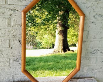 Vintage Wooden Tabletop Dressing Mirror with Drawer Freestanding Shaving Mirror