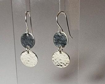 Sterling silver hammered textured double disc earrings (med)