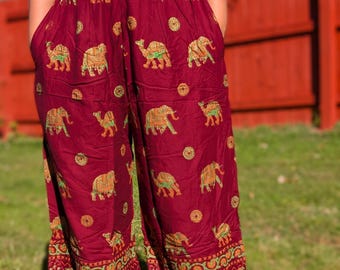 Animal Print Yoga Pants with Pockets– Easygoing And Colorful