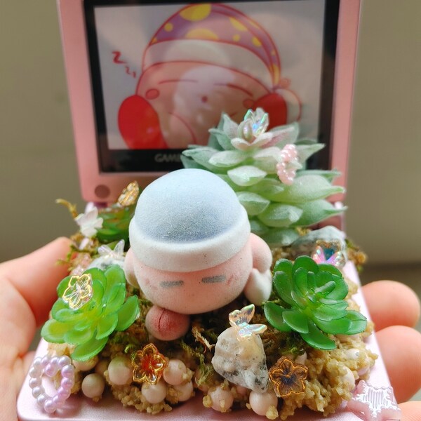 Kirby Gameboy advance SP terrarium