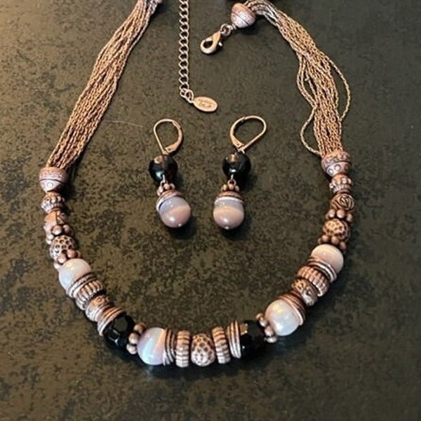 Cookie Lee Necklace Bracelet Earrings Set Cats Eye Copper Tone