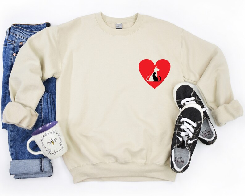 Pet Lover Sweatshirt Animal Lovers Outfit Veterinarian - Etsy