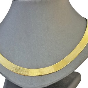 Real 10k Yellow Gold Necklace 8mm Herringbone Chain 18&#39;&#39; inches Unisex