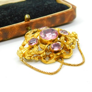 Victorian 18ct Yellow Gold & Pink Sapphire Stylistic Brooch Antique c1850 Etruscan Style
