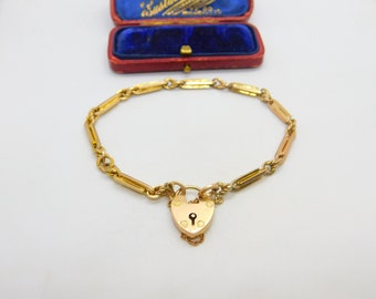 Edwardian 9ct Yellow Gold Fancy Link Bracelet with Heart Lock Clasp c1910