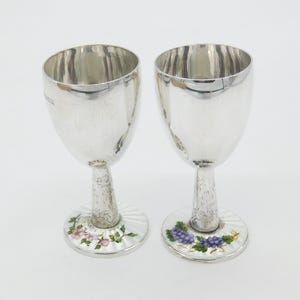 Paar Sterling Silber Floral Guilloche Emaille Basis Wein Gläser 1969 Birmingham
