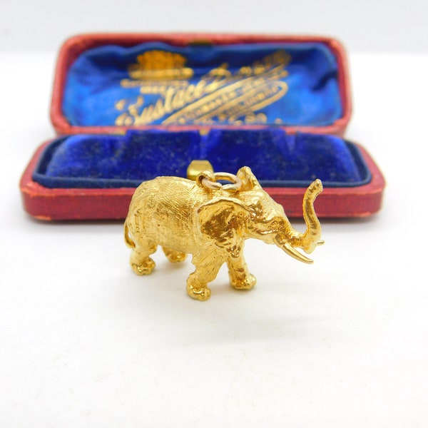 Large 9ct Yellow Gold Good Luck Elephant Charm or Pendant 1972 London Vintage