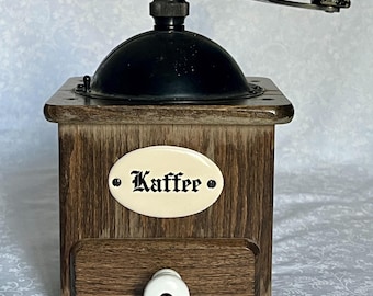 Zassenhaus German Manual Wooden Coffee Kaffee Grinder Vintage Rustic