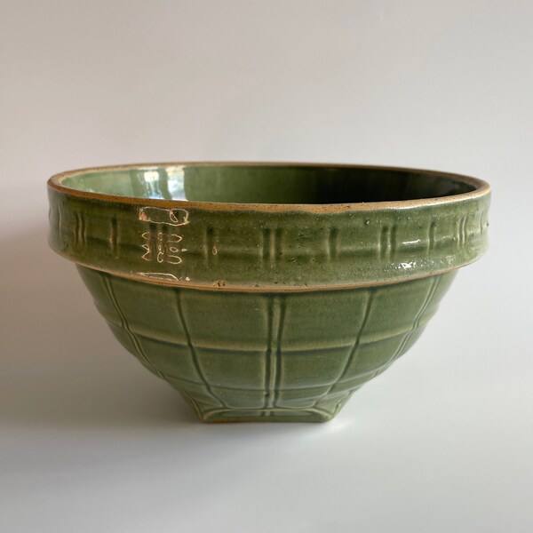 McCoy Windowpane Green Yellowware Mixing Bowl, c1920s