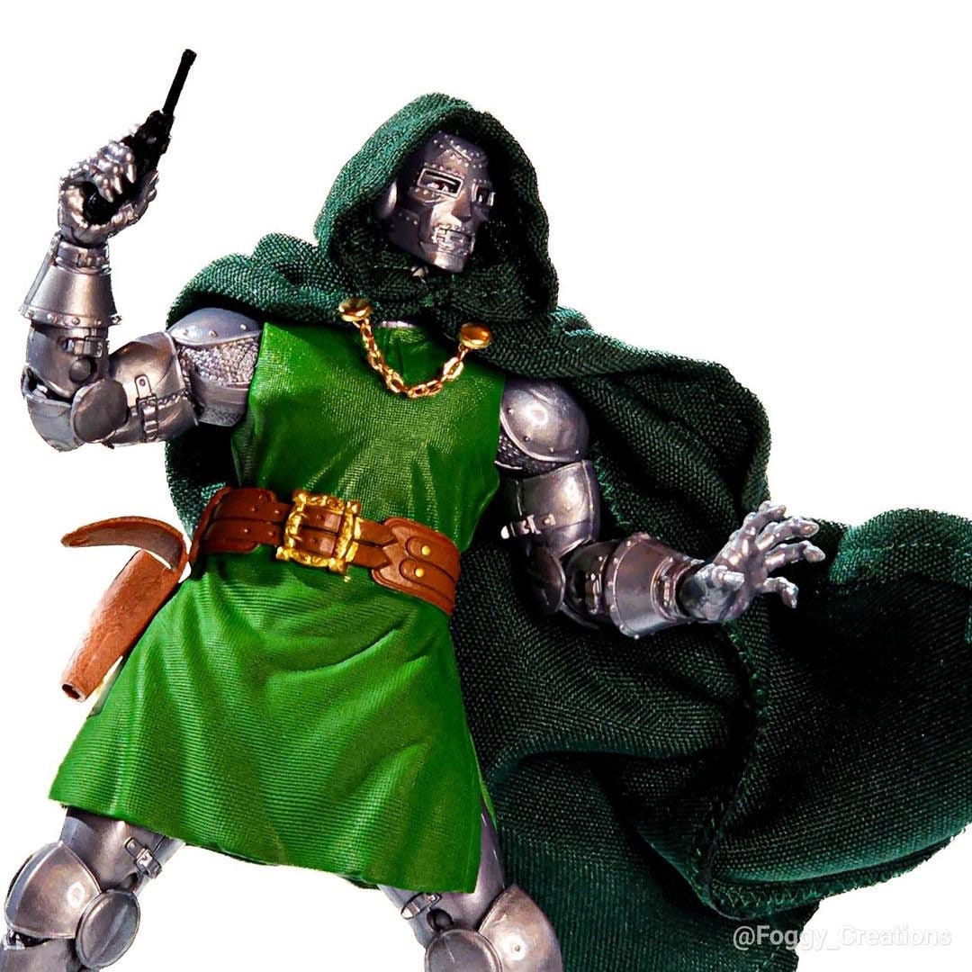 1/12 Dr Doom Wired Cloak and Tunic Set for Marvel Legend or 1/12 Dr Doom Wired Cloak and Tunic Set for Marvel Legend or