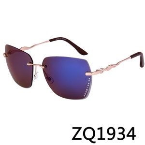 Women&#39;s Fashion Sunglasses with Hand Decorated Rhinestone; Vintage Sunglasses; Rimless Sunglasses; Assorted 4 Pairs Pack