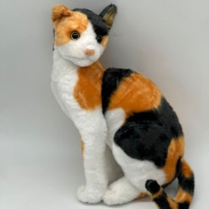 Stuffed Cat, Personalized Pet, Cat Plush Toy, Personalie Plushie, Cute Plushie, Gift for her/him Personalized Gift, Personalized Toy