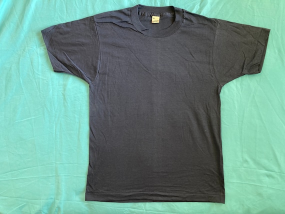 Screen Stars, Vintage 80s SCREEN STARS blank deadstock T SHIRT nos Navy Blue
