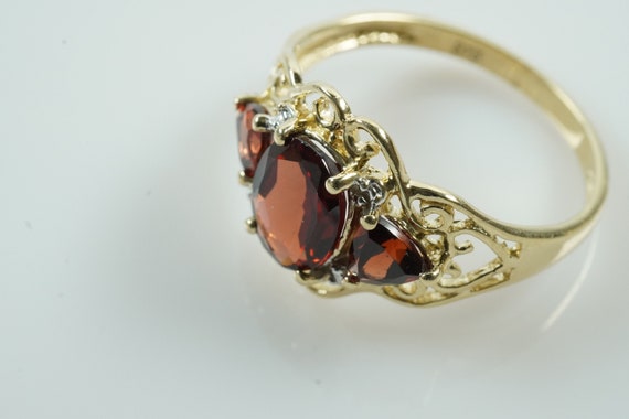 Beautiful Vintage Garnet Ring, 9ct - image 7