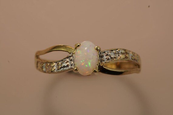 Stunning 9ct Solid Opal & diamond Ring - image 2