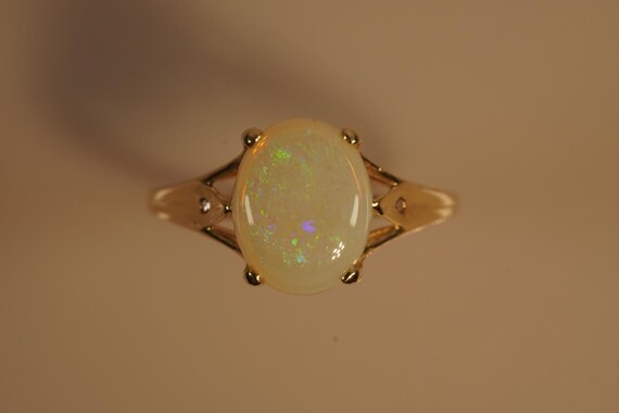 Exceptional 9ct Genuine Opal & Diamond Ring - image 9