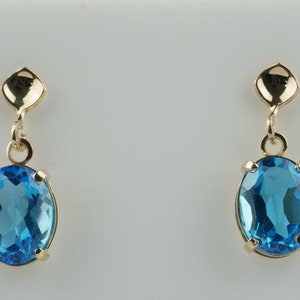 Elegante 9ct Blautopas Ohrringe
