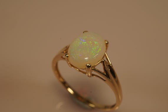 Exceptional 9ct Genuine Opal & Diamond Ring - image 7