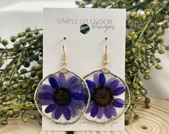 Amethyst daisy earrings bright floral artisan earrings dangle resin earrings resin hoop flower aesthetic earrings gift for her friend gift